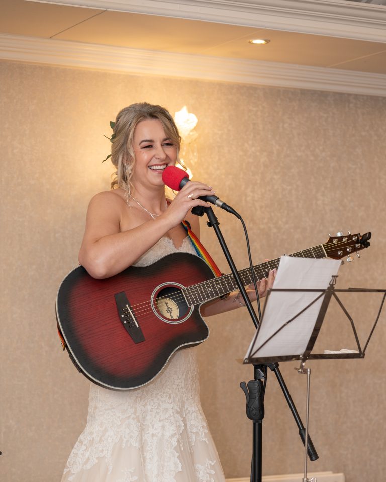 Newgrange Hotel LBTQ+